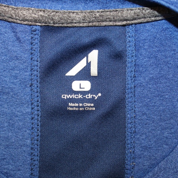 Alive athletic shirt (men’s L) - Picture 8 of 9